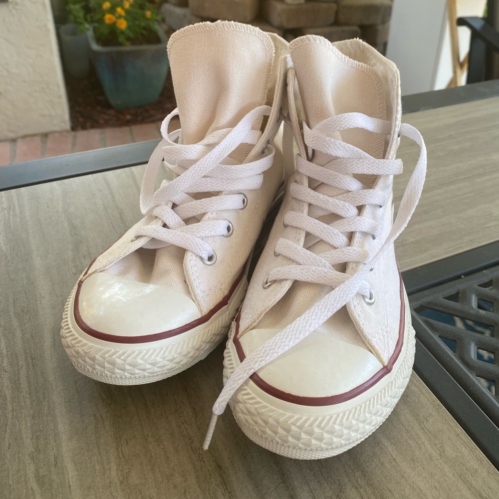 Youth Converse High tops